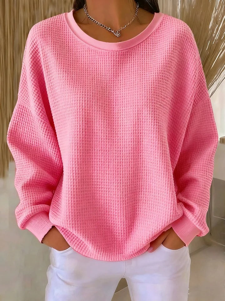 Lola - Classic Sweater